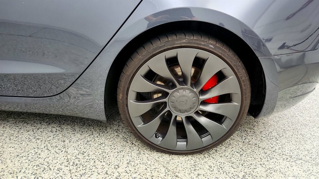 Used 2023 Tesla Model 3 Performance AWD/4WD image 9