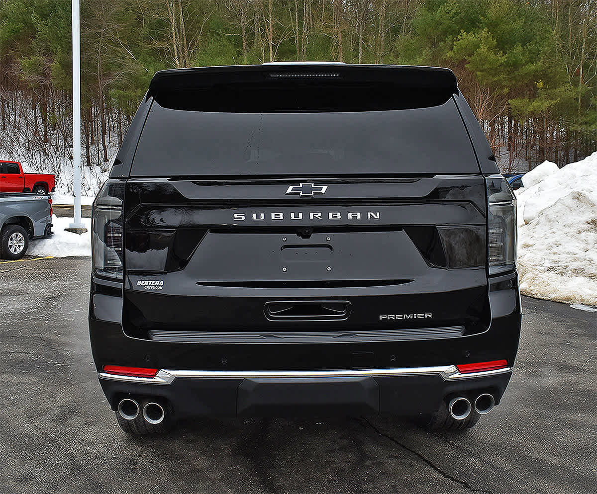 New 2026 Chevrolet Suburban Premier image 7