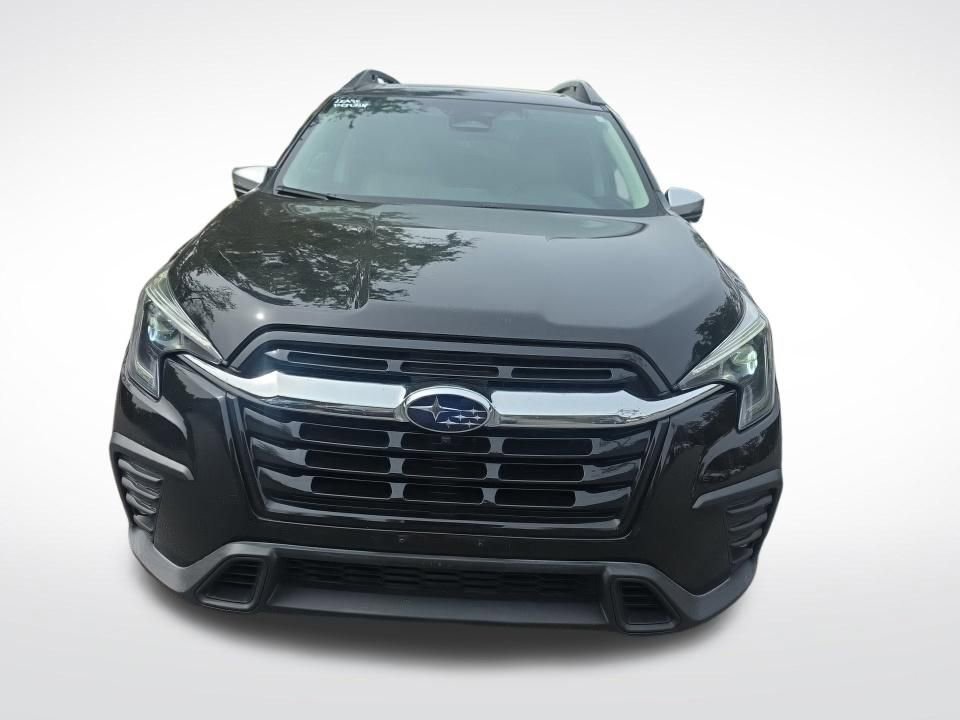 Used 2023 Subaru Ascent Limited w/ Technology Package image 2