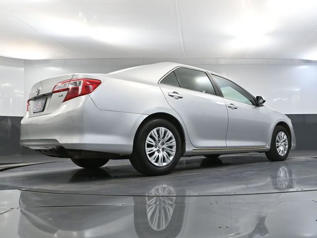 Used 2012 Toyota Camry LE FWD image 45
