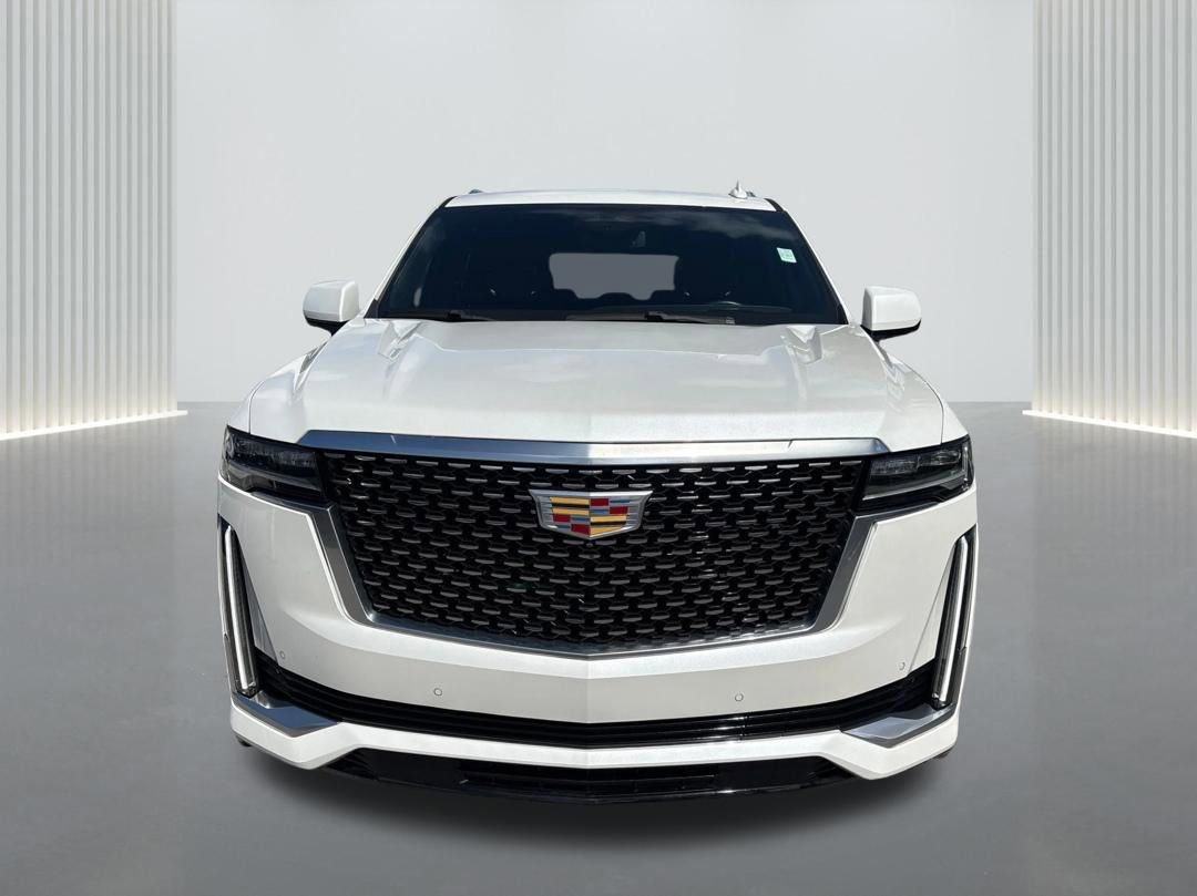 Certified 2022 Cadillac Escalade Luxury image 2