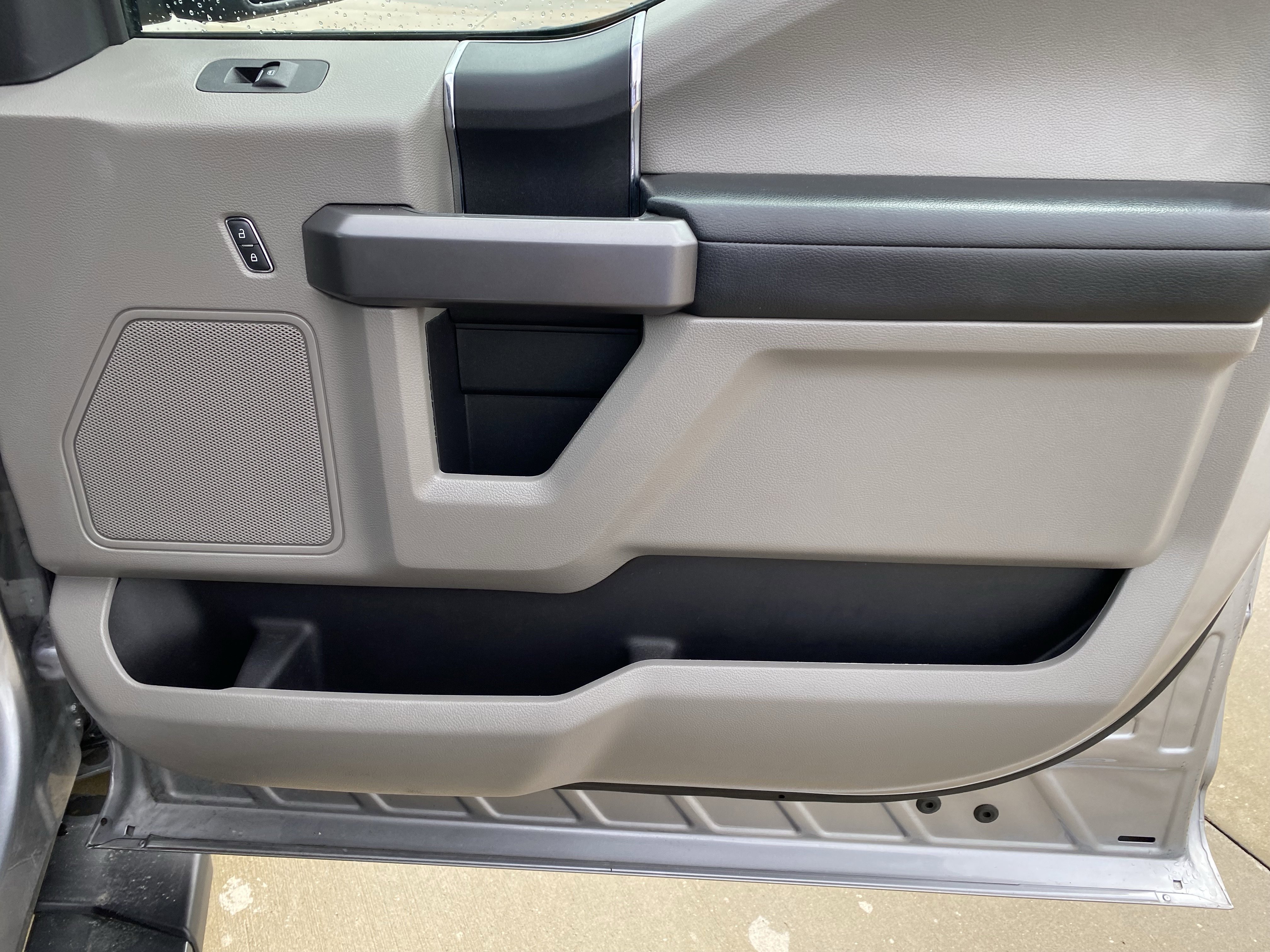 Used 2020 Ford F150 XLT w/ Trailer Tow Package AWD/4WD image 11