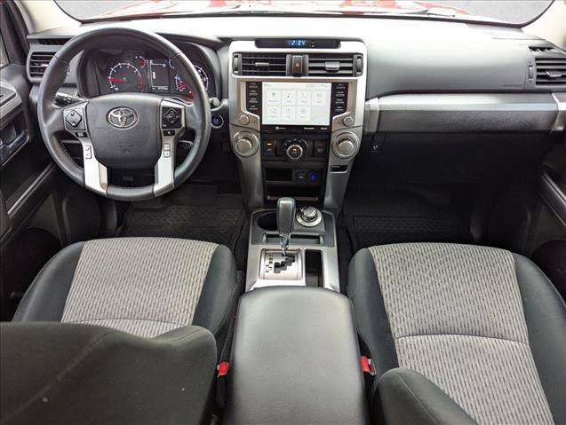 Used 2022 Toyota 4Runner SR5 AWD/4WD image 17
