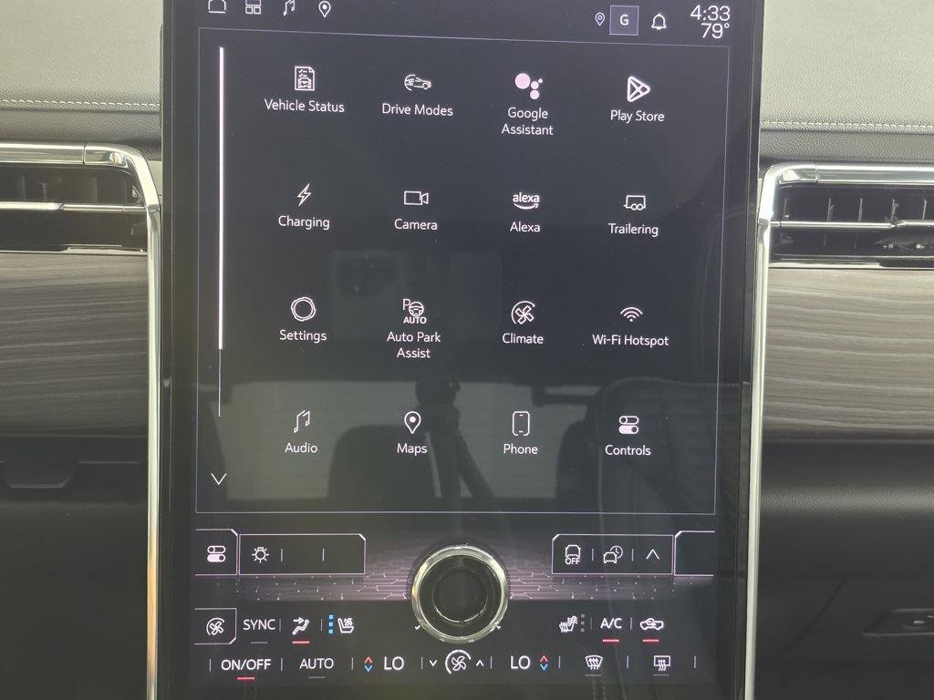 Used 2025 GMC Sierra EV Denali image 45