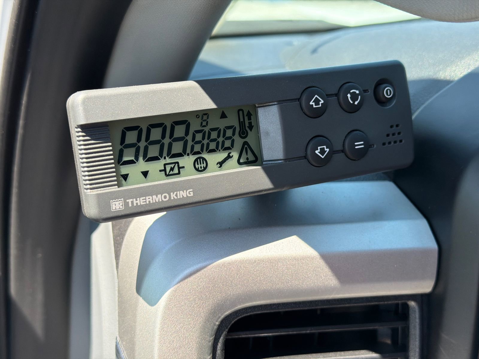 New 2026 Ford F250 XL w/ XL Chrome Package image 6