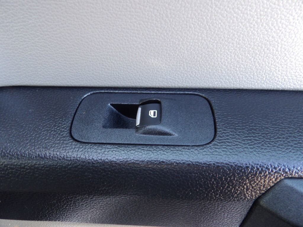 Used 2018 Ford F350 XL w/ Power Equipment Group image 34