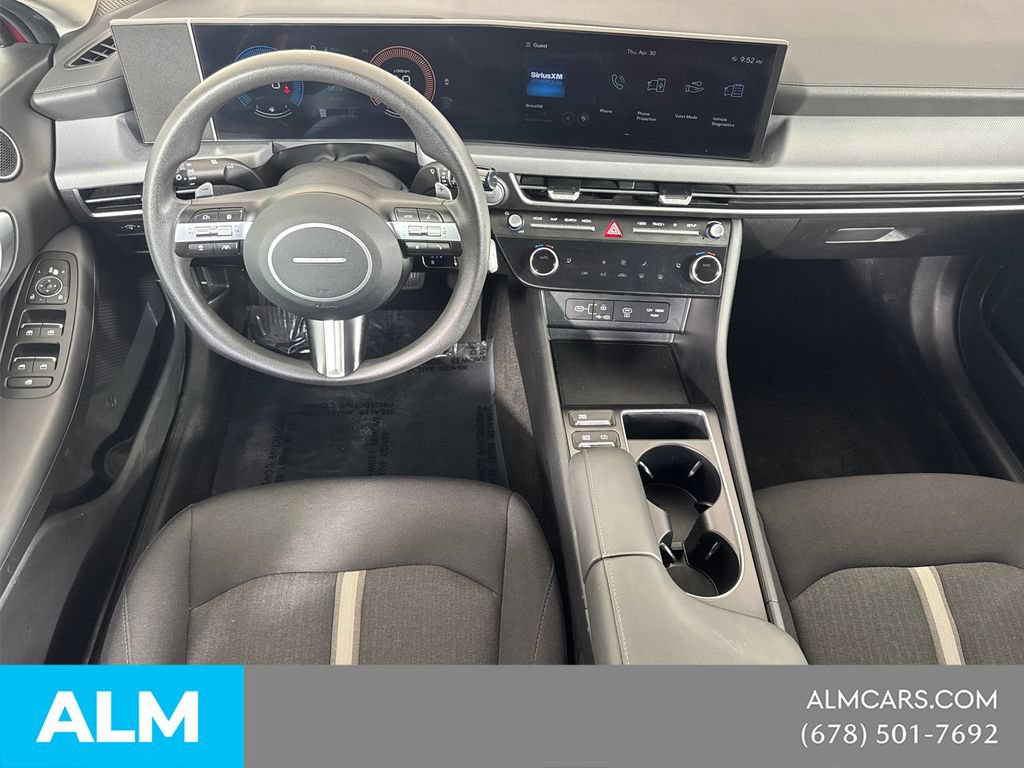 Used 2025 Hyundai Sonata SEL FWD image 25