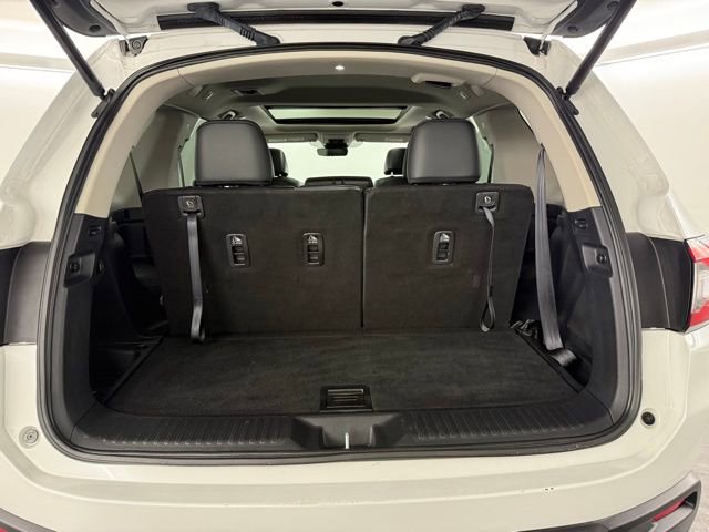 Used 2024 Honda Pilot Touring image 37