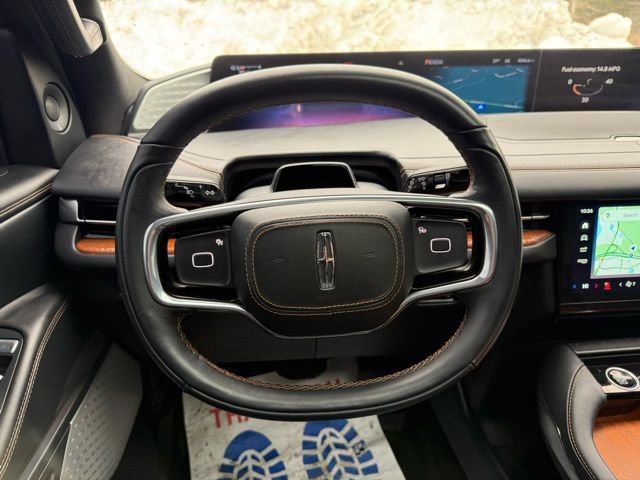Used 2025 Lincoln Navigator L Black Label image 37