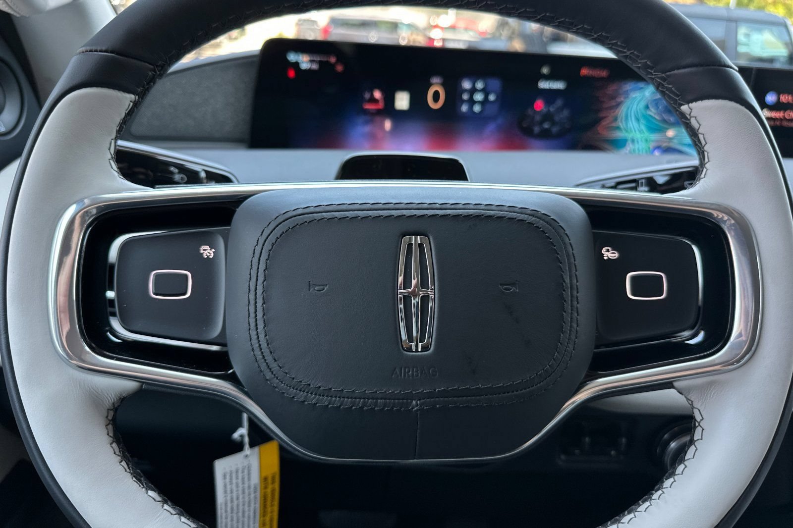 New 2026 Lincoln Navigator L Reserve AWD/4WD image 24