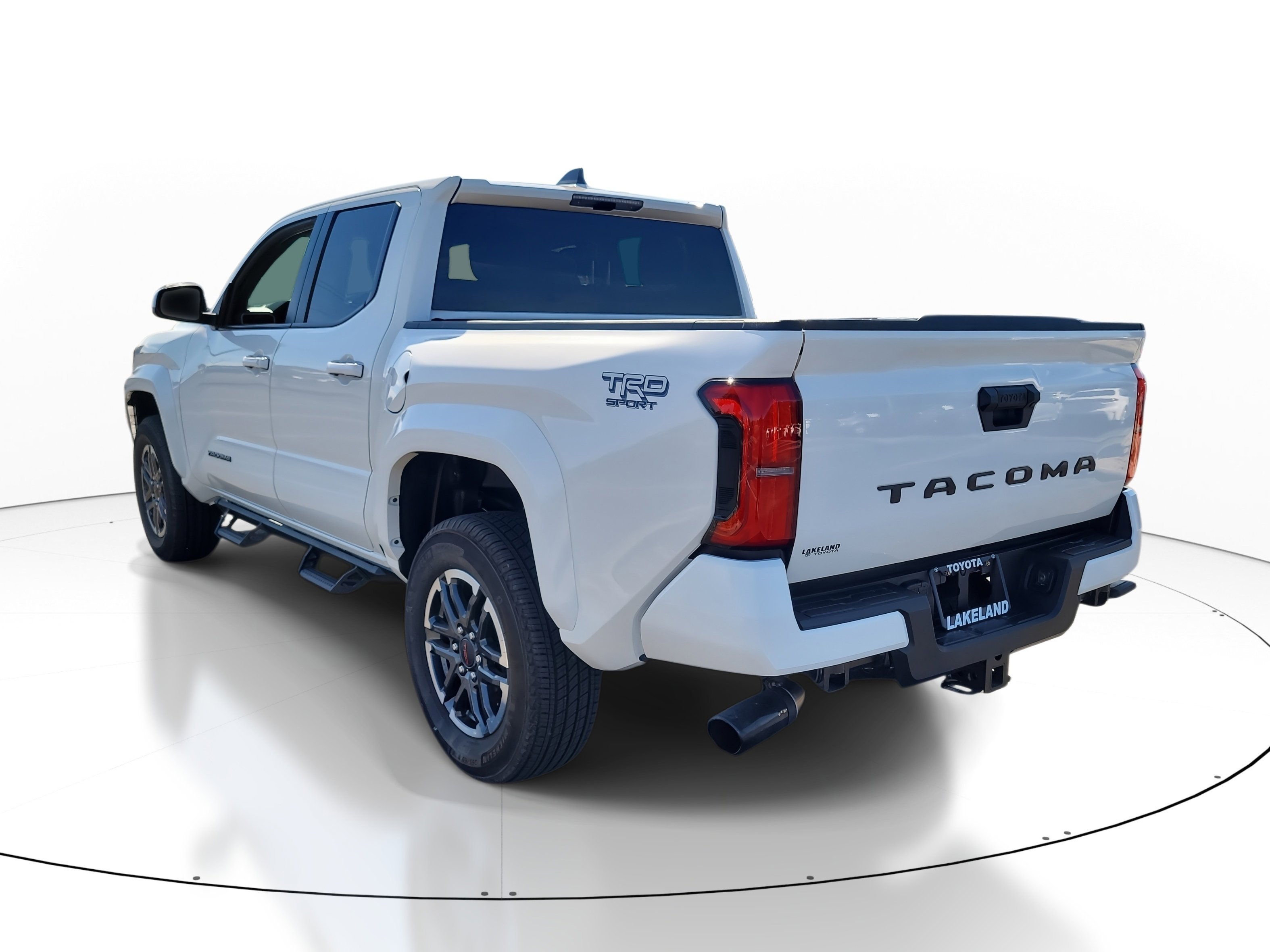 Certified 2025 Toyota Tacoma TRD Sport image 5