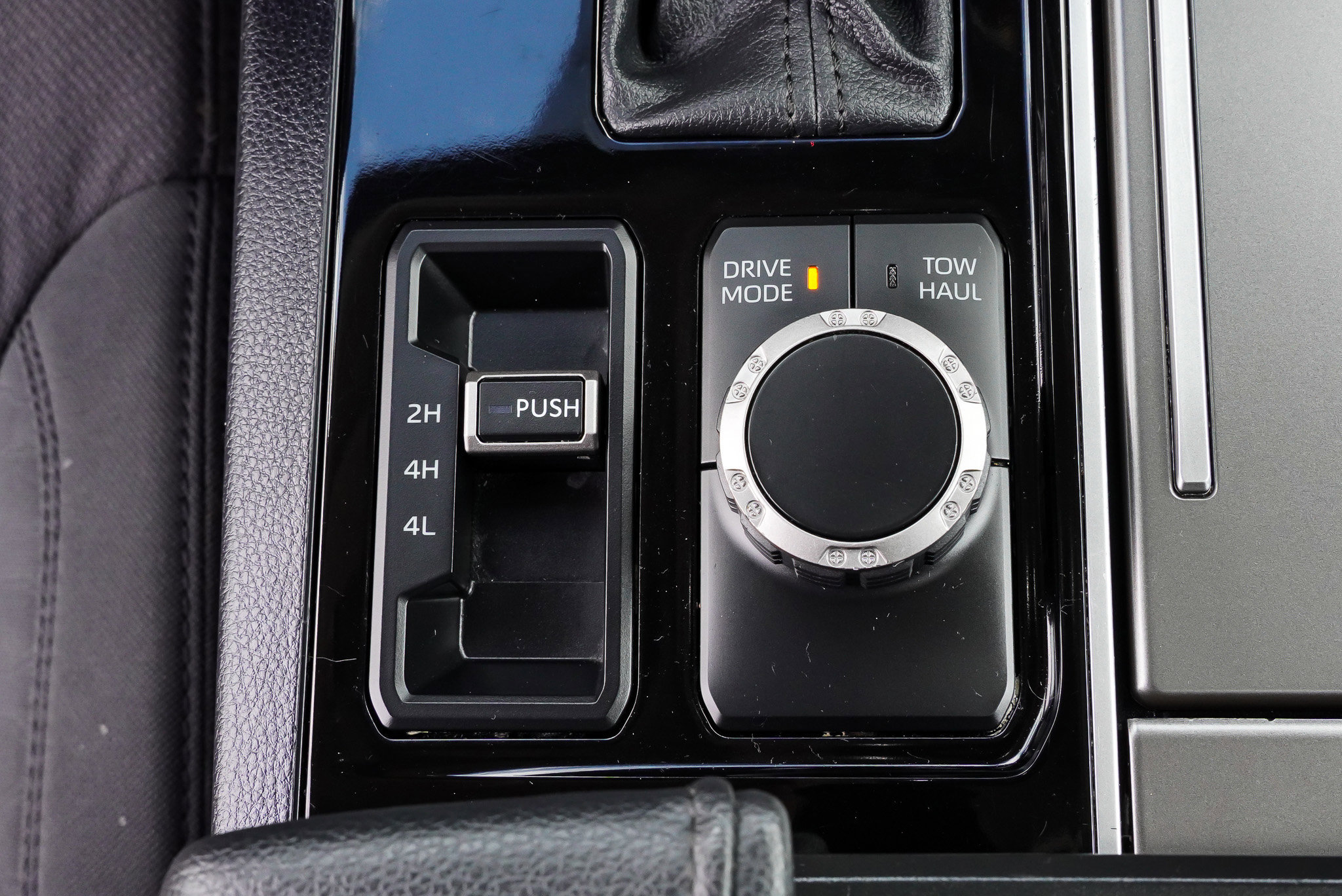 Certified 2023 Toyota Sequoia SR5 image 40