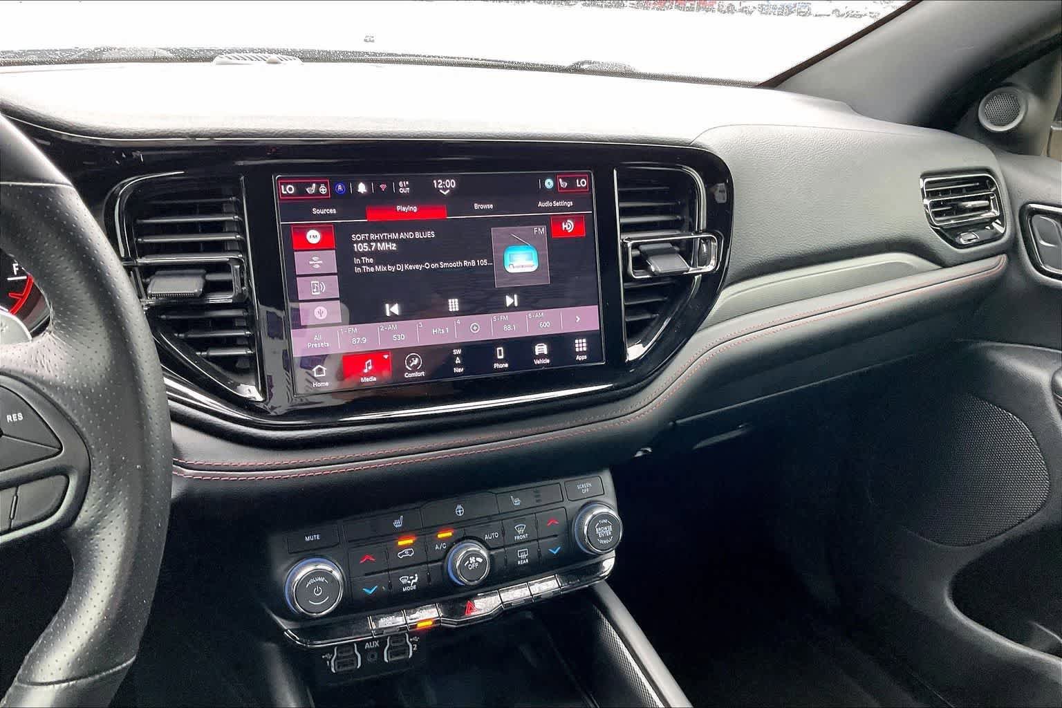 Used 2022 Dodge Durango R/T w/ Blacktop Package AWD/4WD image 15