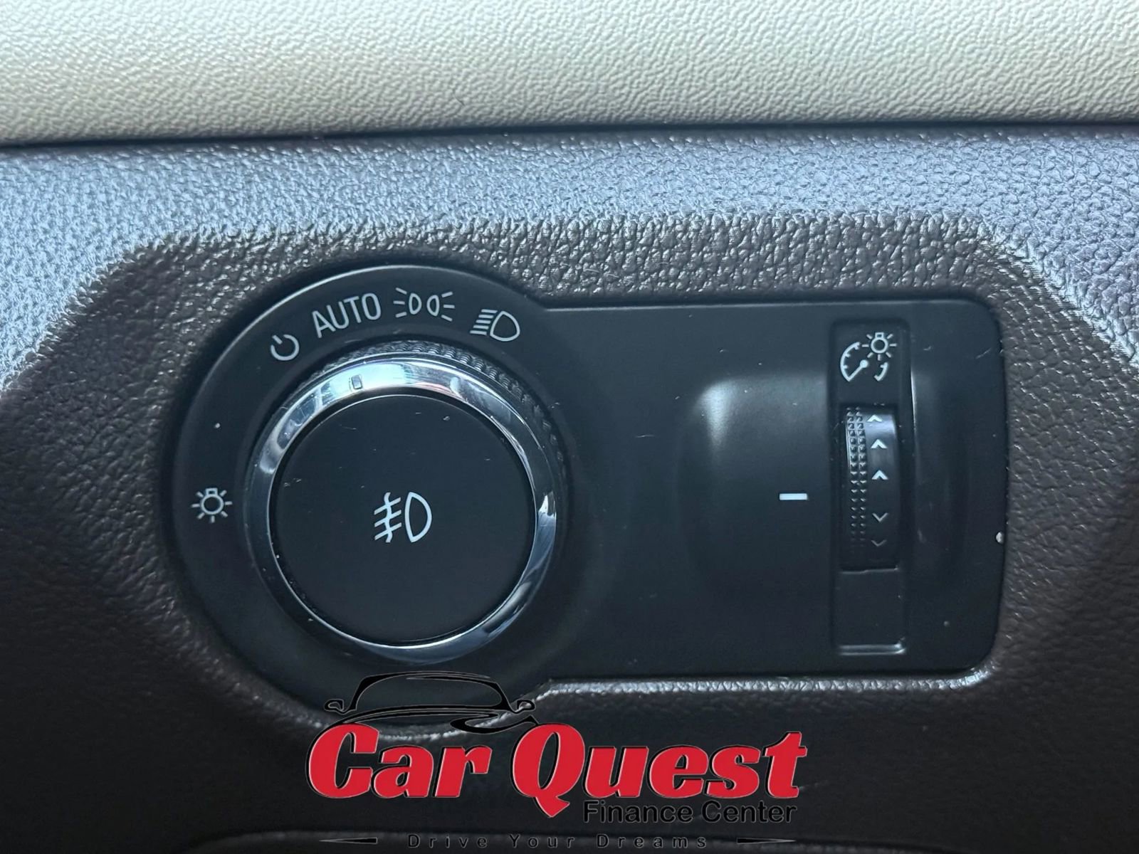 Used 2015 Chevrolet Cruze LTZ w/ Sun, Sound and Sport Package image 26