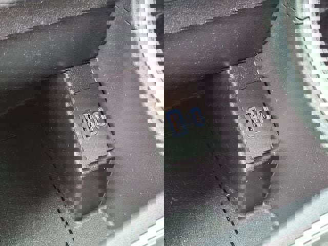 Used 2023 Ford Edge SEL image 15