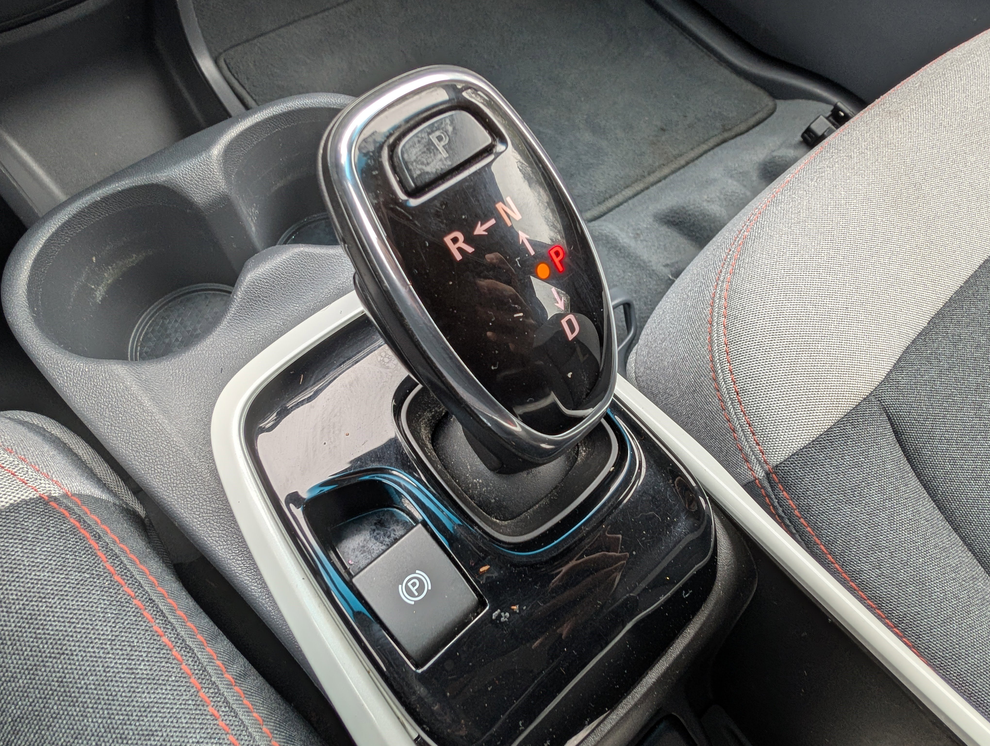 Used 2020 Chevrolet Bolt LT image 29