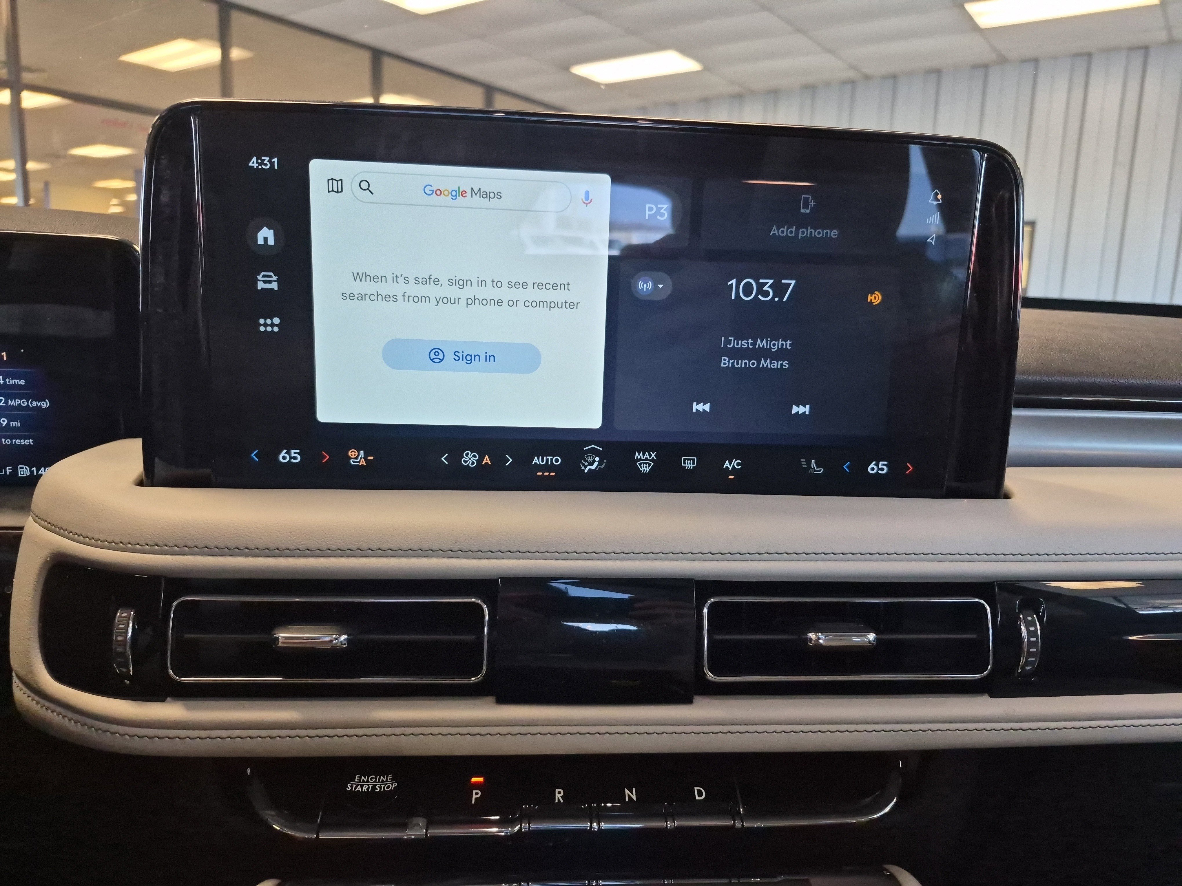 Used 2025 Lincoln Aviator AWD w/ Jet Appearance Package image 34