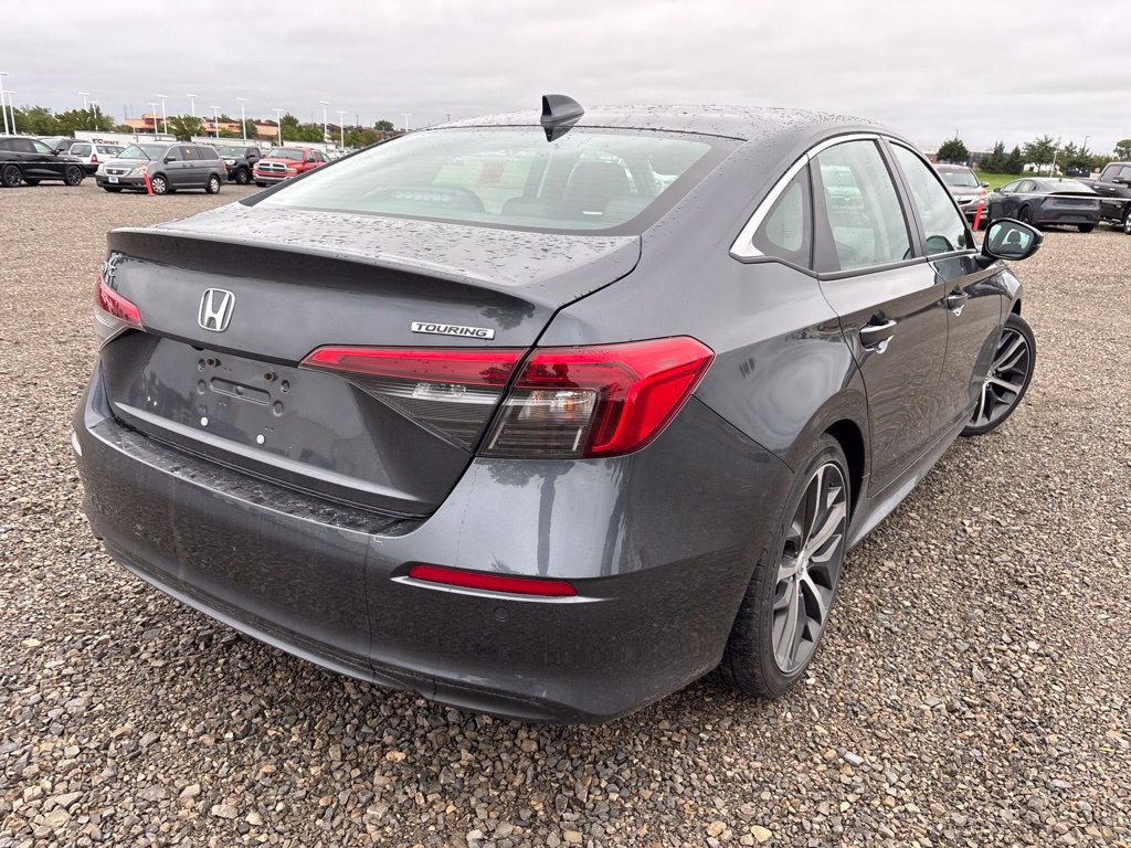 Used 2022 Honda Civic Touring image 11