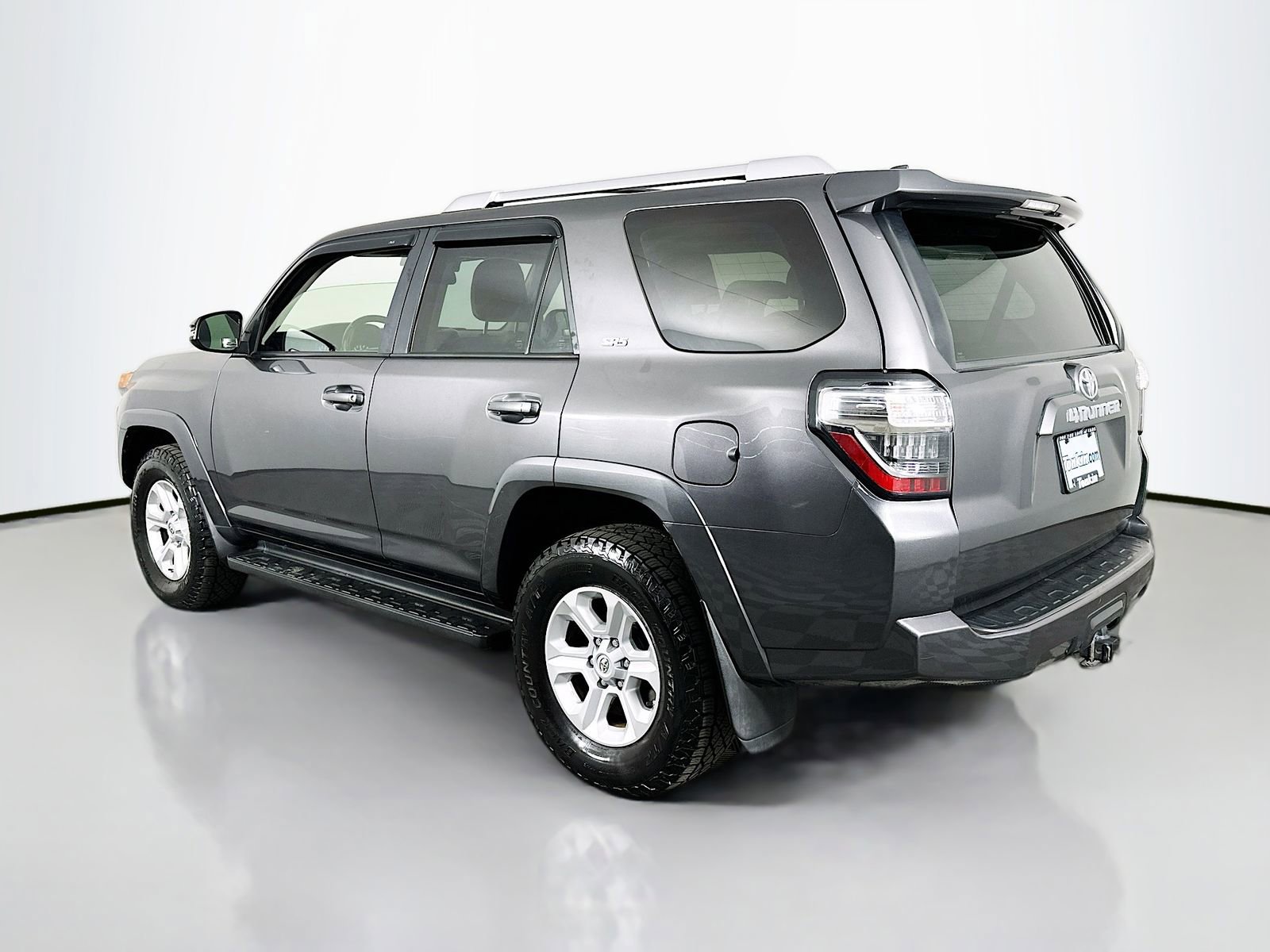 Used 2016 Toyota 4Runner SR5 Premium AWD/4WD image 7