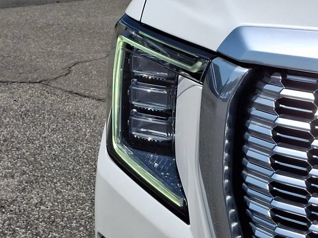 Used 2023 GMC Yukon Denali w/ Max Trailering Package AWD/4WD image 28