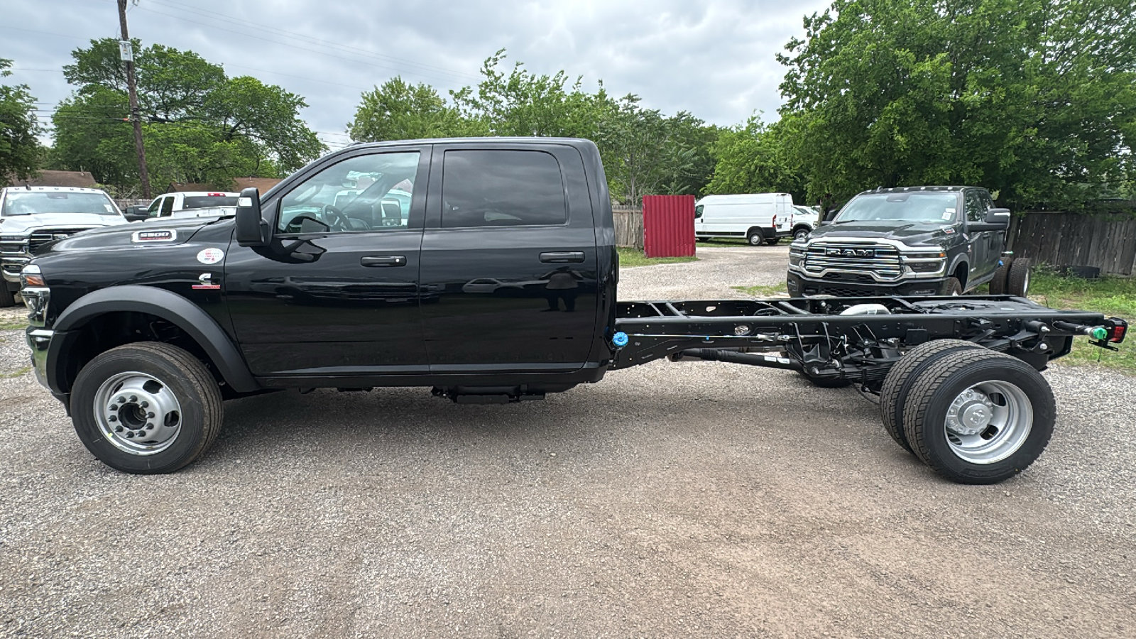 New 2026 RAM 5500 Tradesman w/ Chrome Appearance Group AWD/4WD image 8