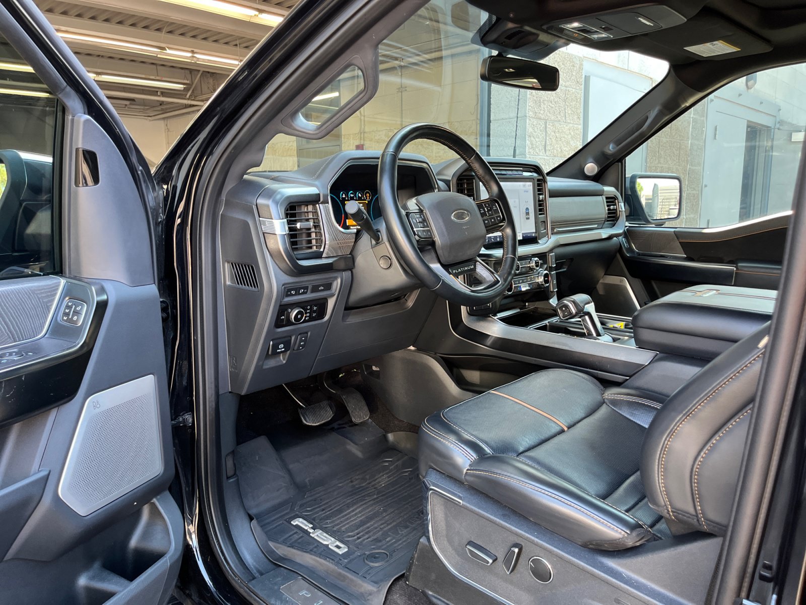 Used 2023 Ford F150 Platinum w/ FX4 Off-Road Package AWD/4WD image 10