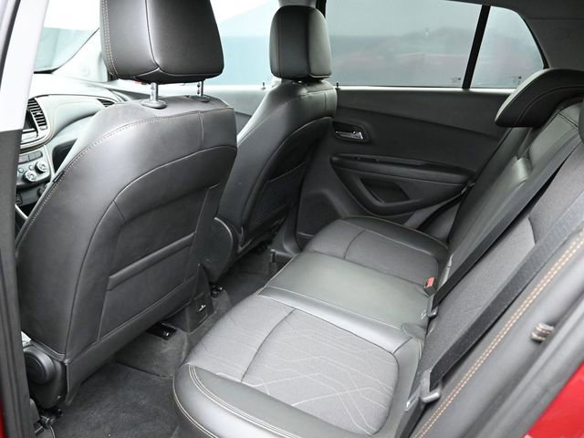 Used 2019 Chevrolet Trax LT w/ Driver Confidence Package image 12