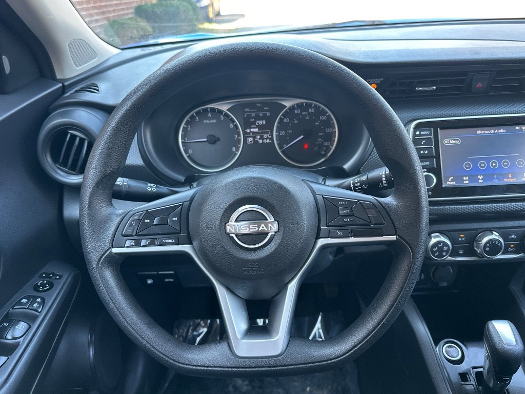 Used 2022 Nissan Kicks S image 22