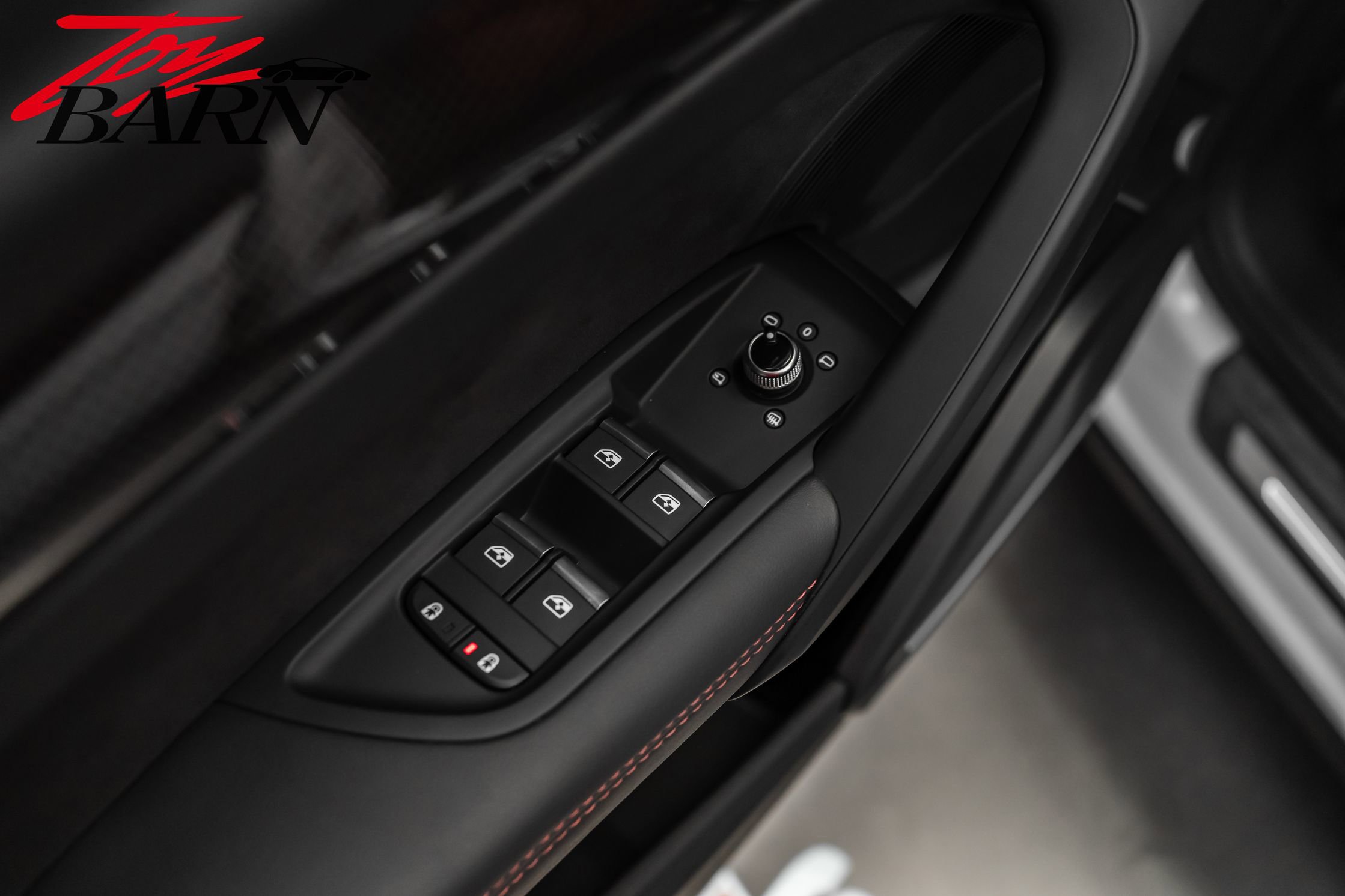 Used 2024 Audi SQ5 Prestige image 21