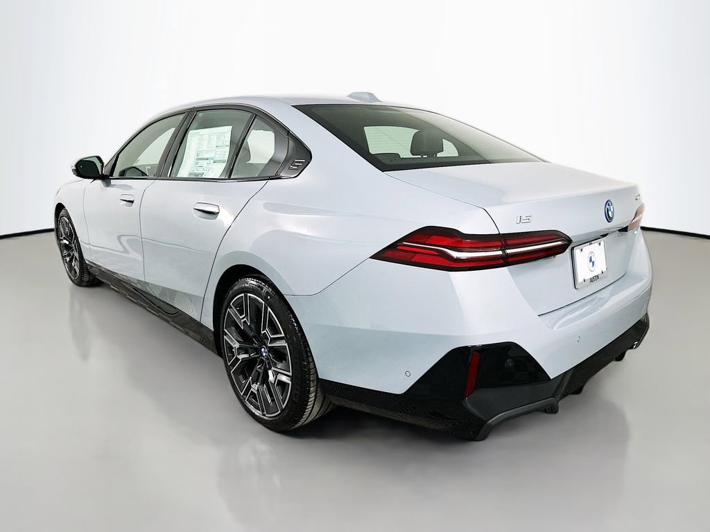 New 2026 BMW i5 eDrive40 w/ M Sport Package image 7