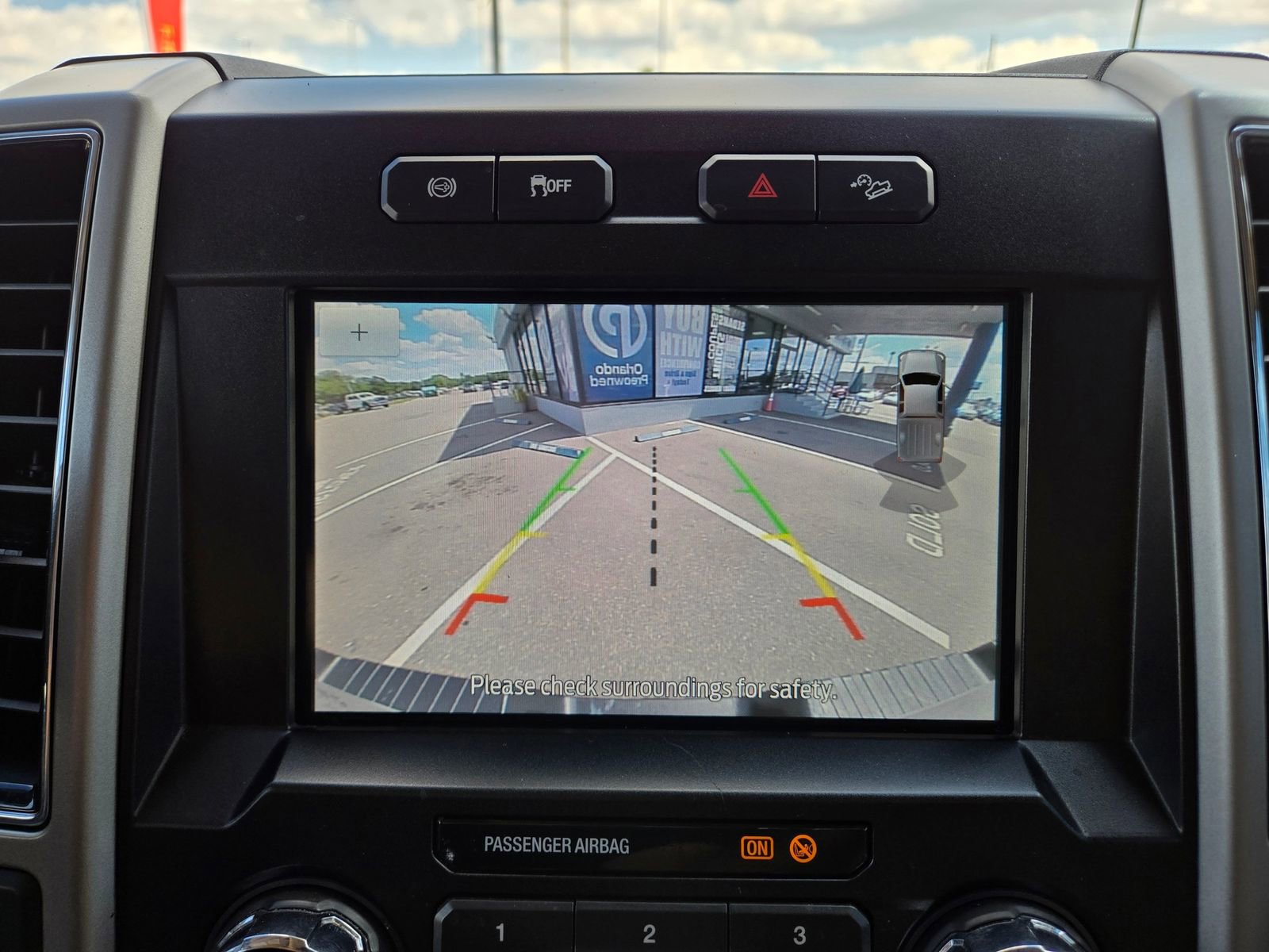 Used 2021 Ford F250 Lariat w/ Chrome Package image 28