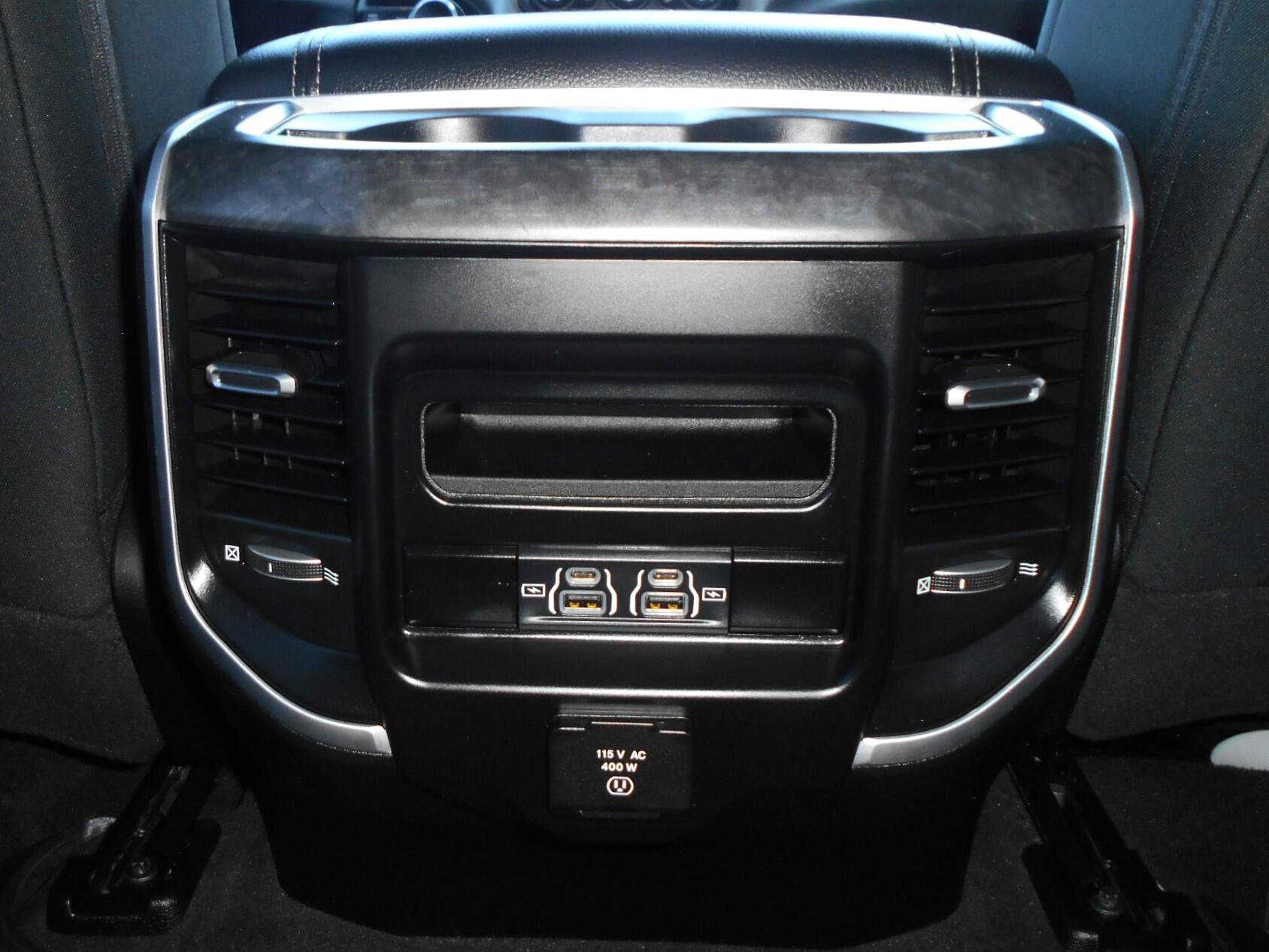 Used 2022 RAM 1500 Big Horn AWD/4WD image 15