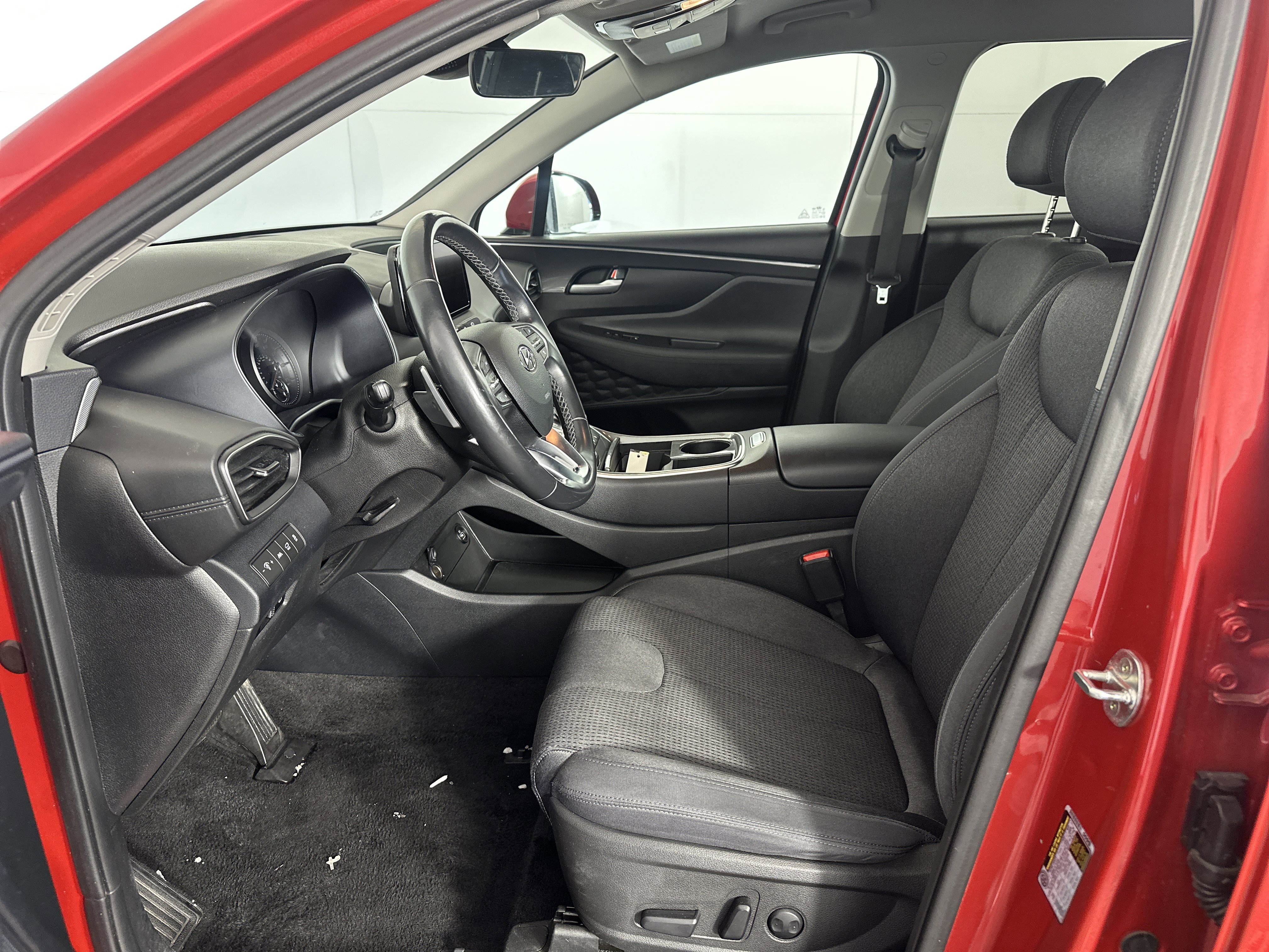 Used 2023 Hyundai Santa Fe SEL image 6