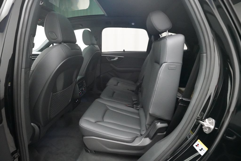 New 2026 Audi Q7 2.0T Premium Plus AWD/4WD image 16