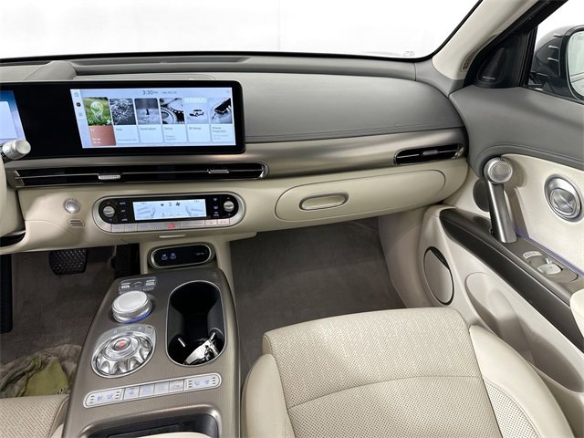 Used 2023 Genesis GV60 Advanced image 29