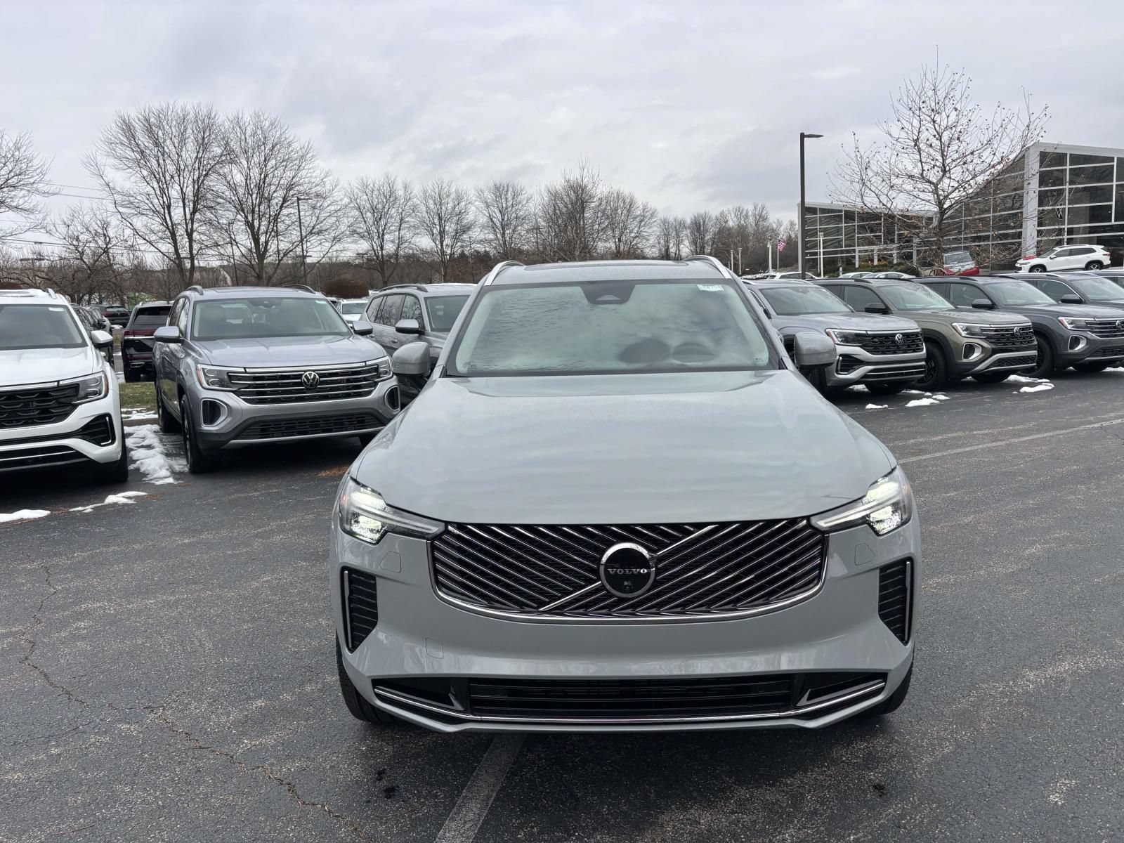 New 2026 Volvo XC90 B6 Ultra w/ Protection Package AWD/4WD image 2
