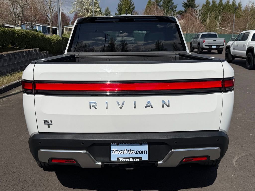 Used 2024 Rivian R1T Adventure image 6