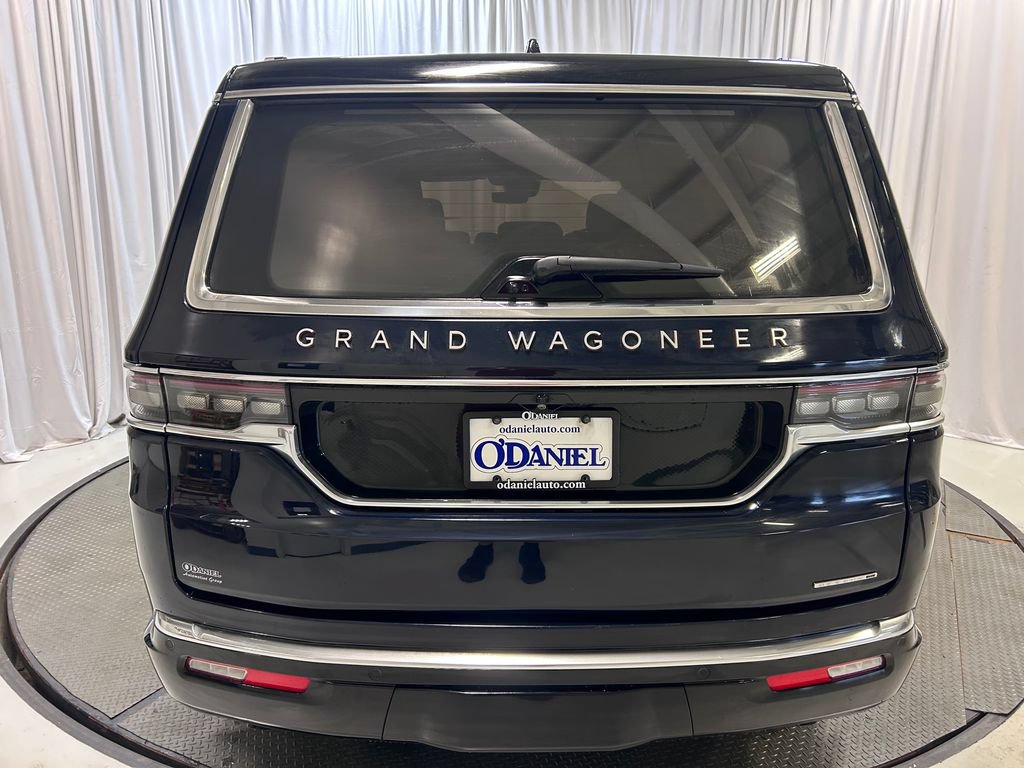 Used 2024 Jeep Grand Wagoneer Series III AWD/4WD image 30