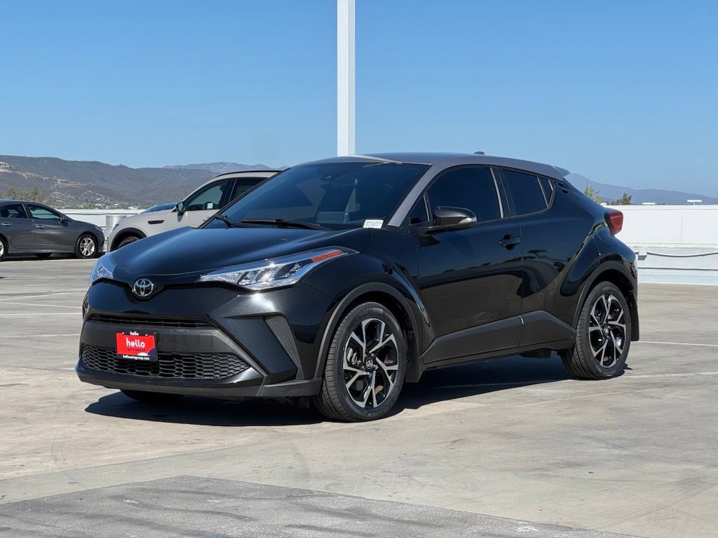 Used 2020 Toyota C-HR XLE FWD image 6