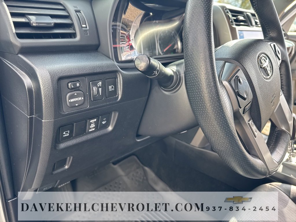 Used 2022 Toyota 4Runner Limited image 11