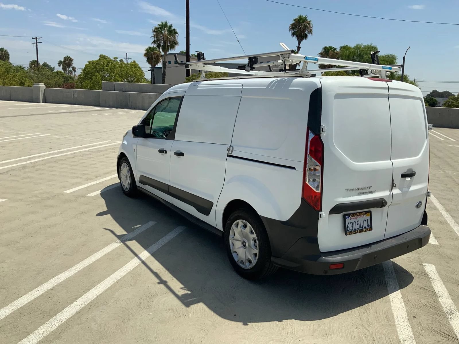 Used 2018 Ford Transit Connect XL FWD image 7