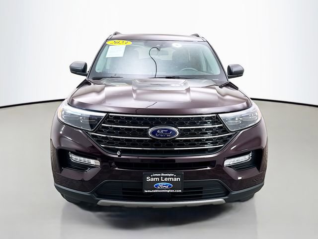 Used 2023 Ford Explorer XLT w/ Equipment Group 202A image 2