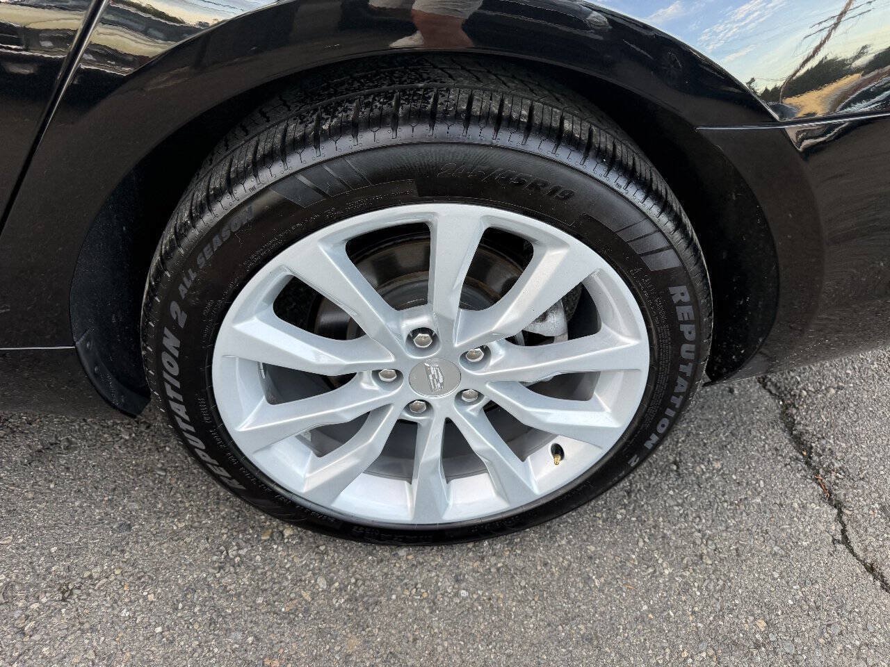 Used 2016 Cadillac XTS Luxury AWD/4WD image 9