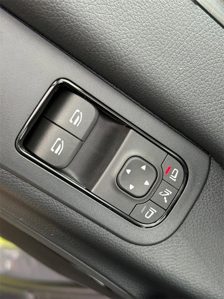 New 2025 Mercedes-Benz Sprinter 2500 image 15