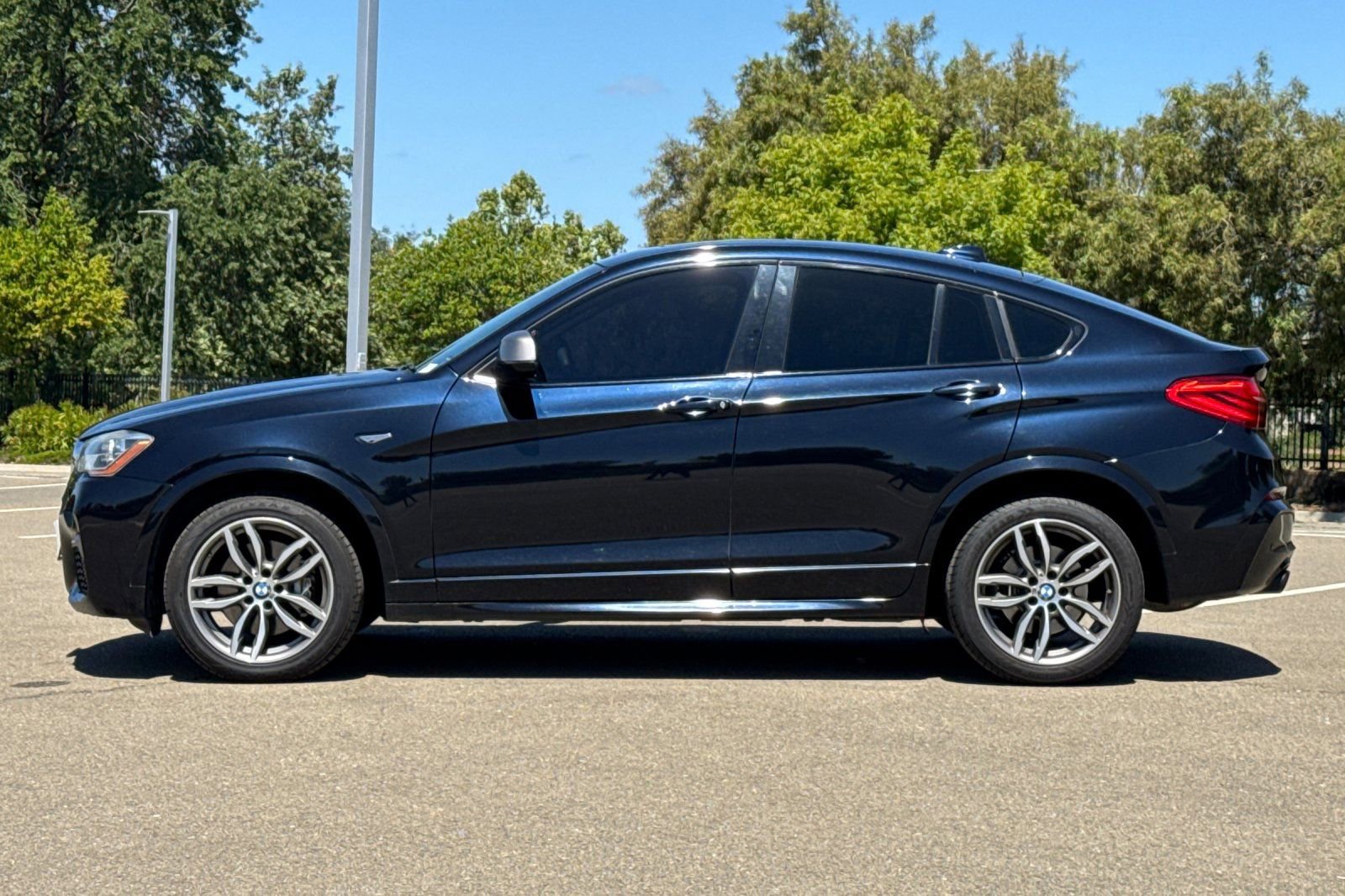Used 2017 BMW X4 M40i AWD/4WD image 7