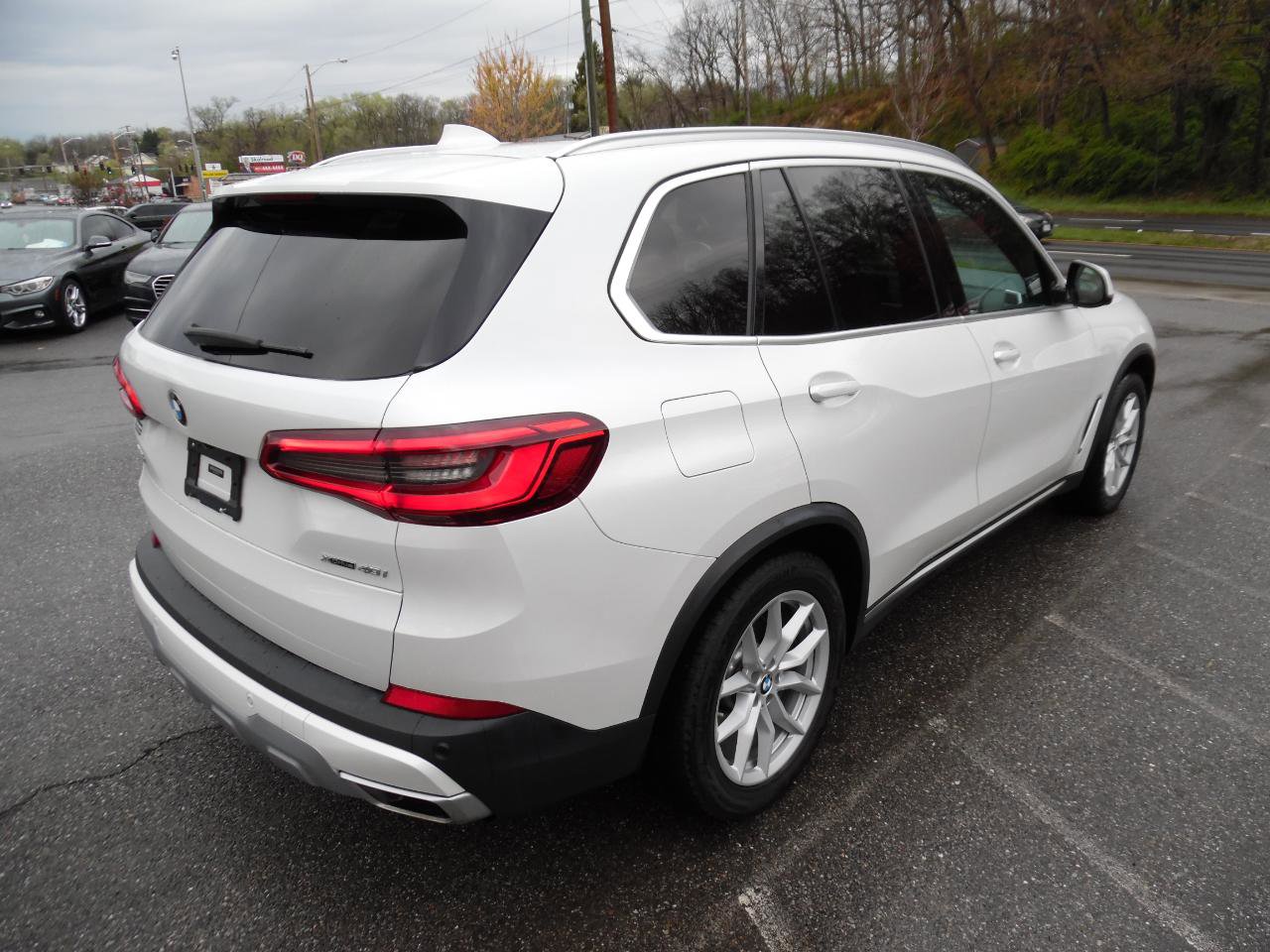 Used 2019 BMW X5 xDrive40i w/ Convenience Package image 5