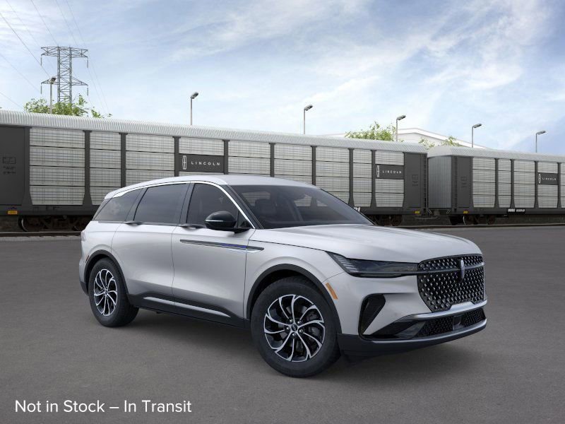 New 2026 Lincoln Nautilus Premier image 7