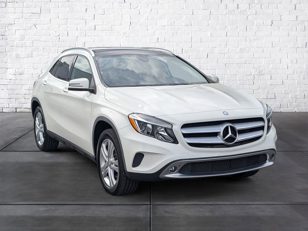 Used 2015 Mercedes-Benz GLA 250 4MATIC image 1