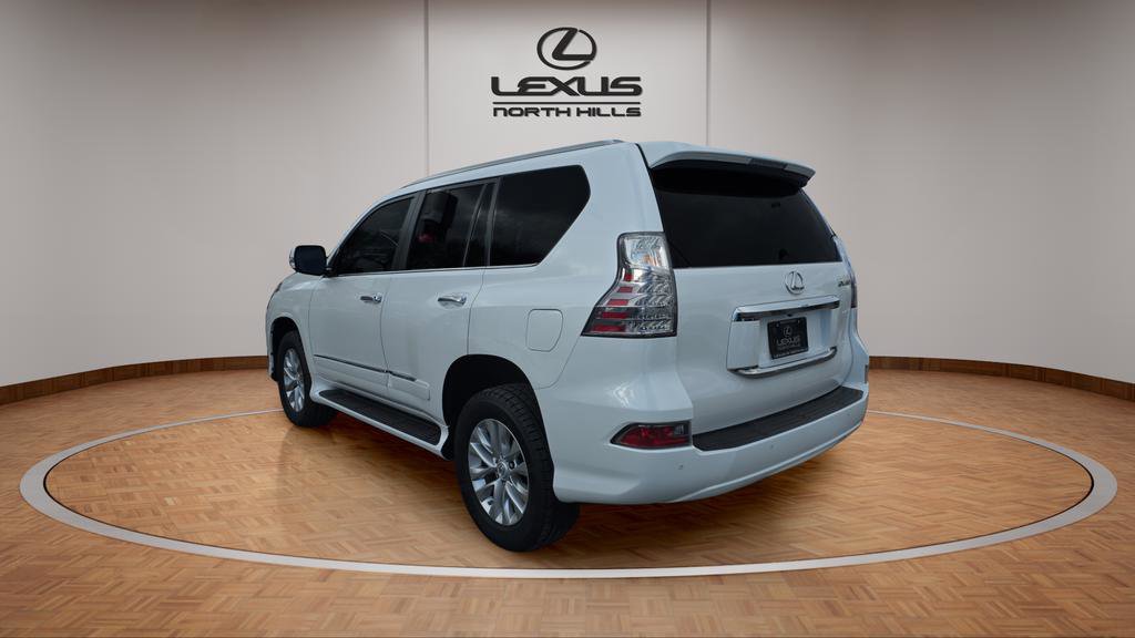 Used 2019 Lexus GX 460 image 7
