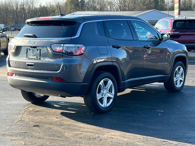 Used 2023 Jeep Compass Sport image 42